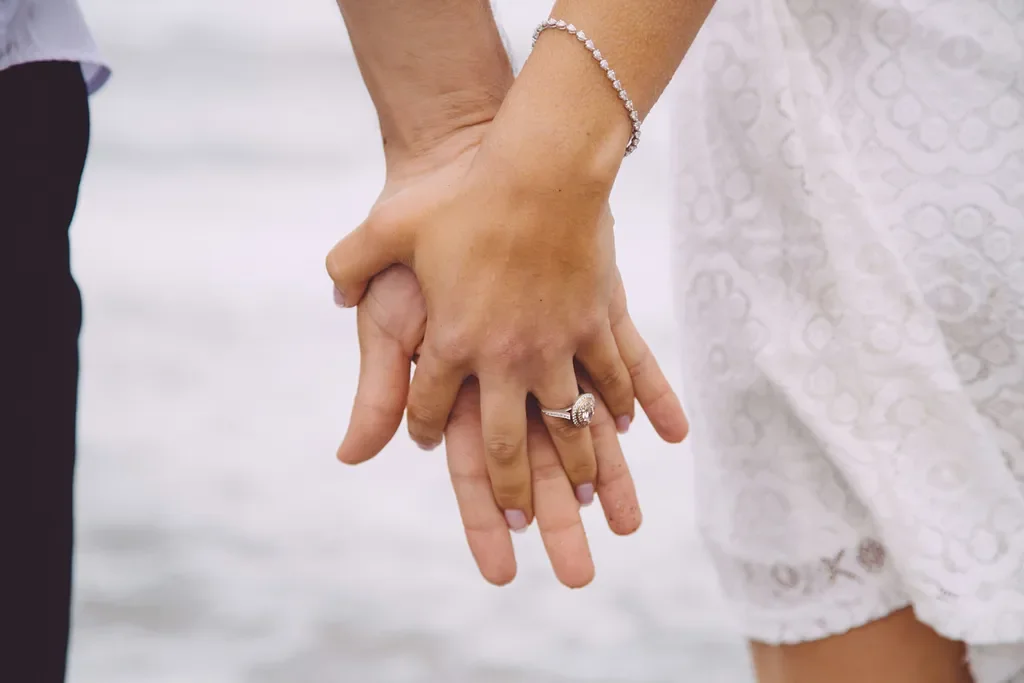 Long-term Separation, Will Men Stay Loyal to Their Wives? Three Husbands Tell the Truth